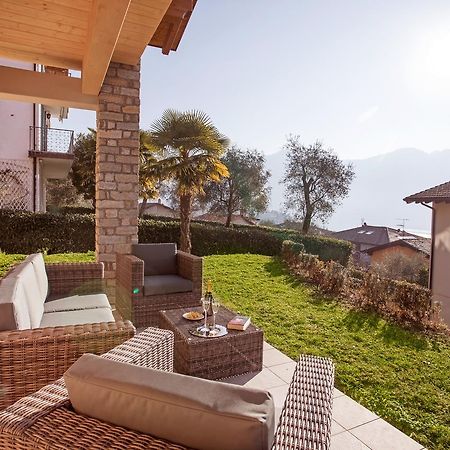 Ossuccio Grande C Home With Pool Sleeps 12 By Italian Apartments Como Exteriör bild