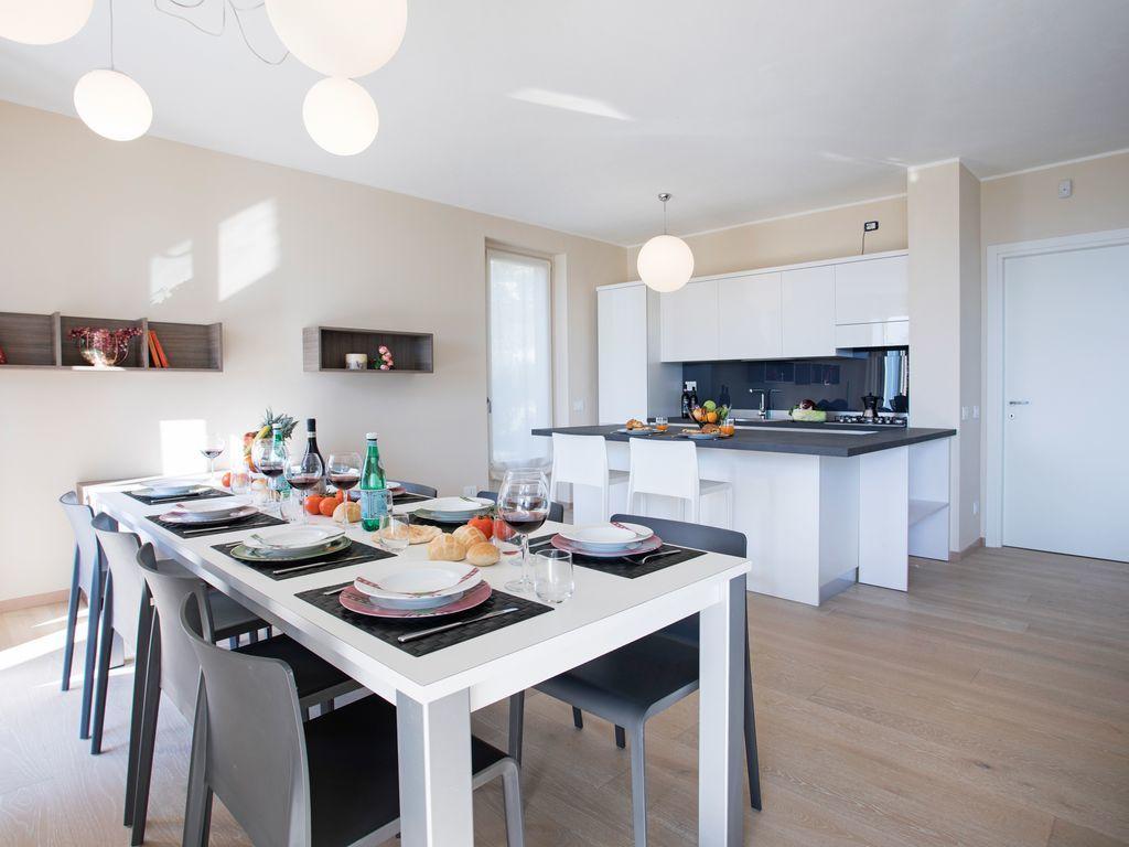 Ossuccio Grande C Home With Pool Sleeps 12 By Italian Apartments Como Exteriör bild