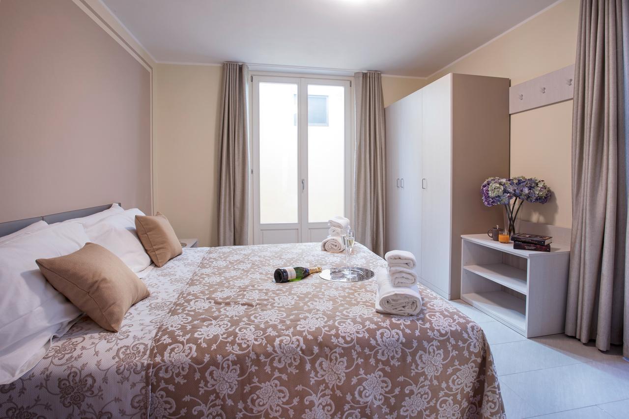 Ossuccio Grande C Home With Pool Sleeps 12 By Italian Apartments Como Exteriör bild
