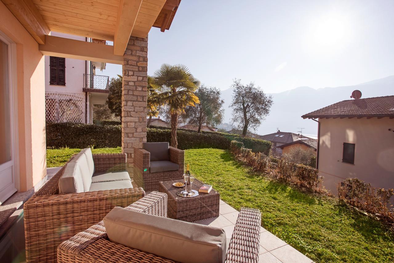 Ossuccio Grande C Home With Pool Sleeps 12 By Italian Apartments Como Exteriör bild