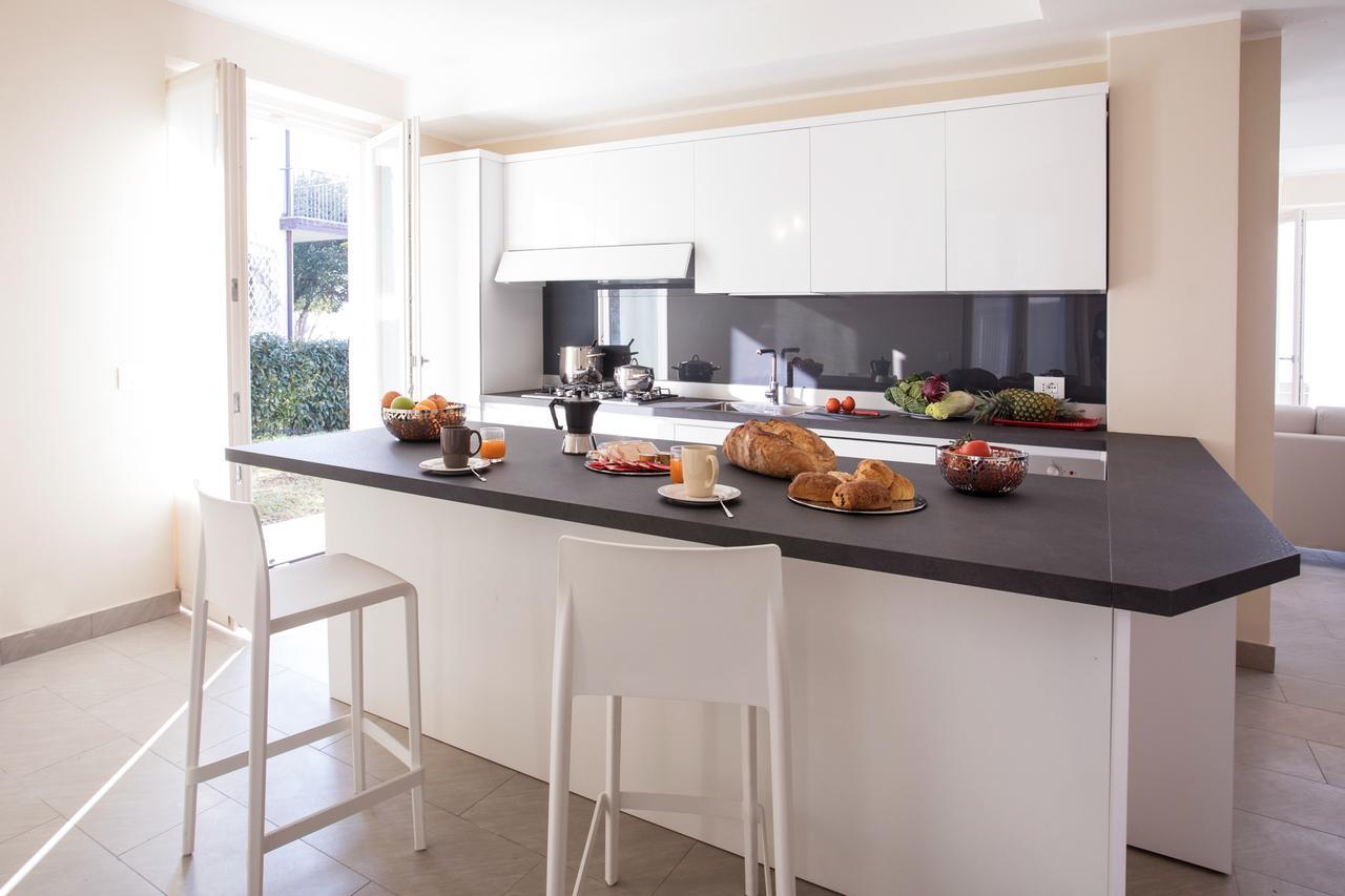 Ossuccio Grande C Home With Pool Sleeps 12 By Italian Apartments Como Exteriör bild